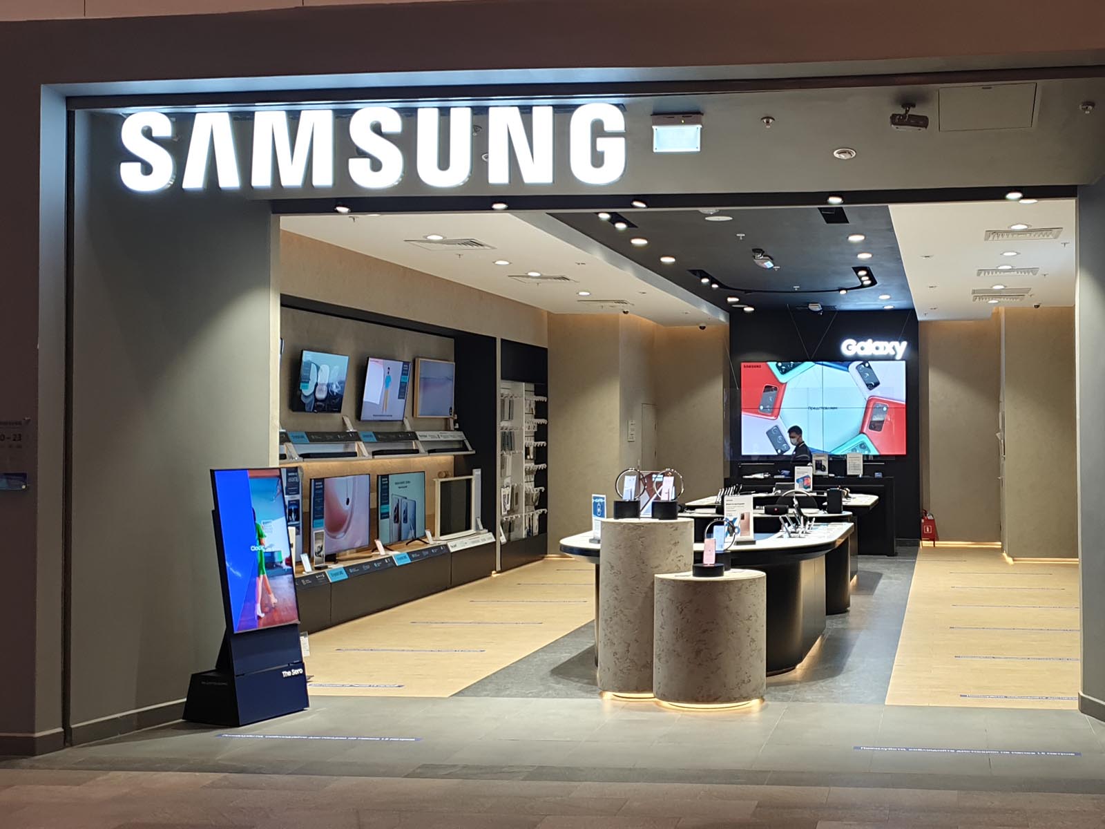Samsung