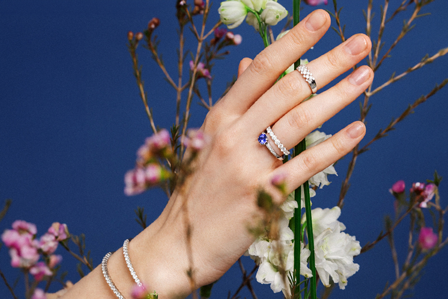 Специальное предложение с выгодой до -50% в Бронницкий Ювелир.