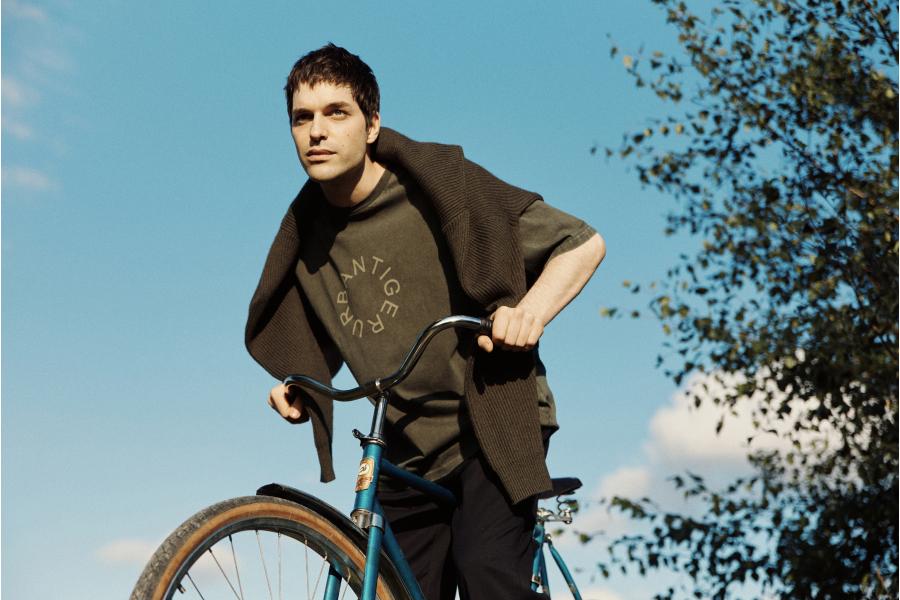 -30% на хиты верхней одежды URBANTIGER 